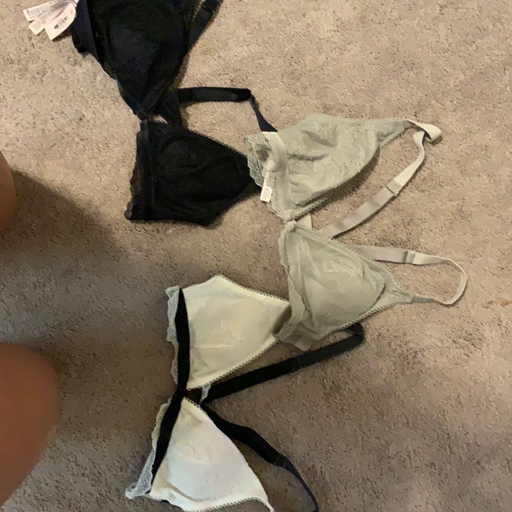 Don’t buy these already sold them just don’t know how to take it down